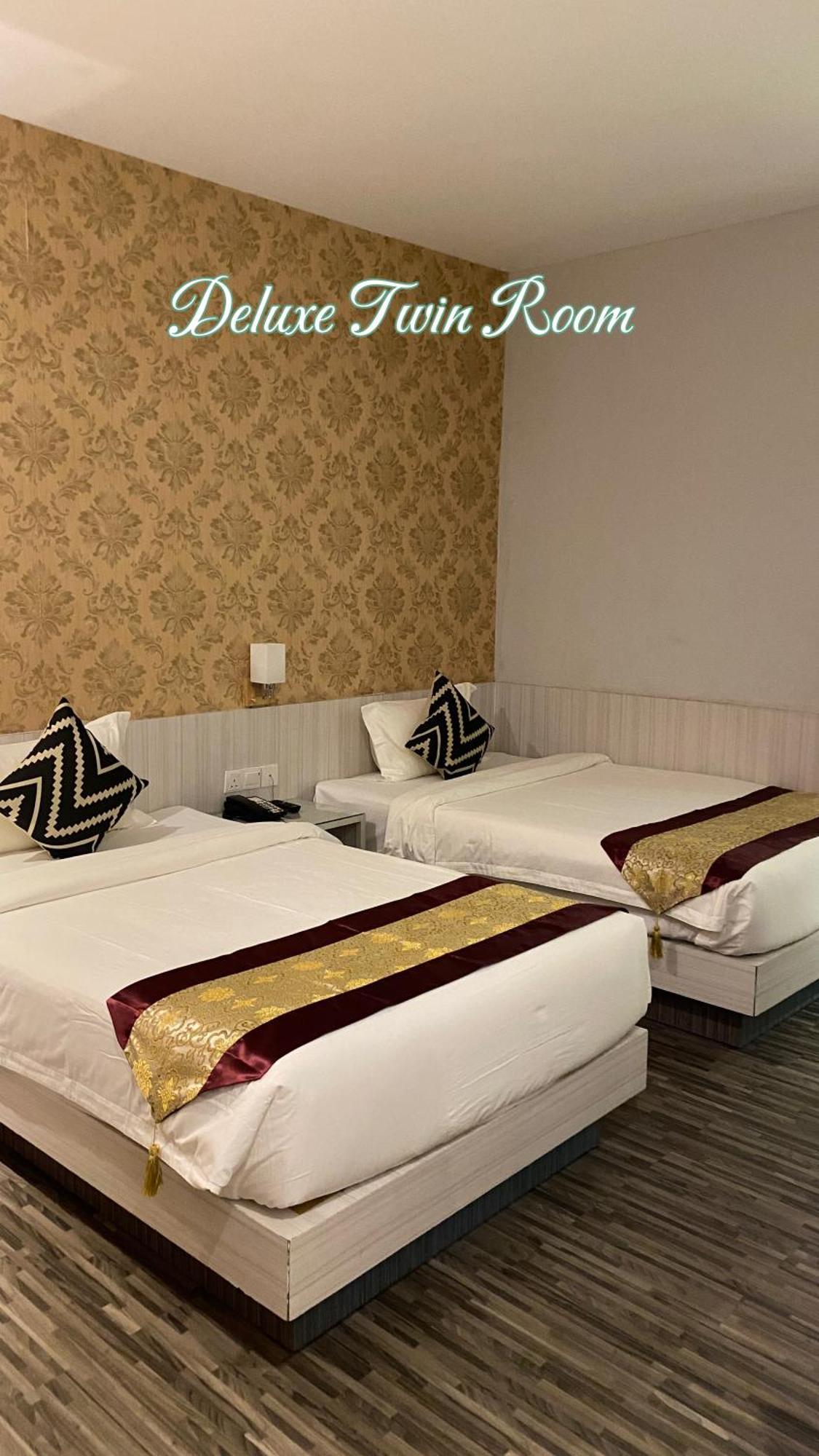 Grand Sydney Hotel 4*